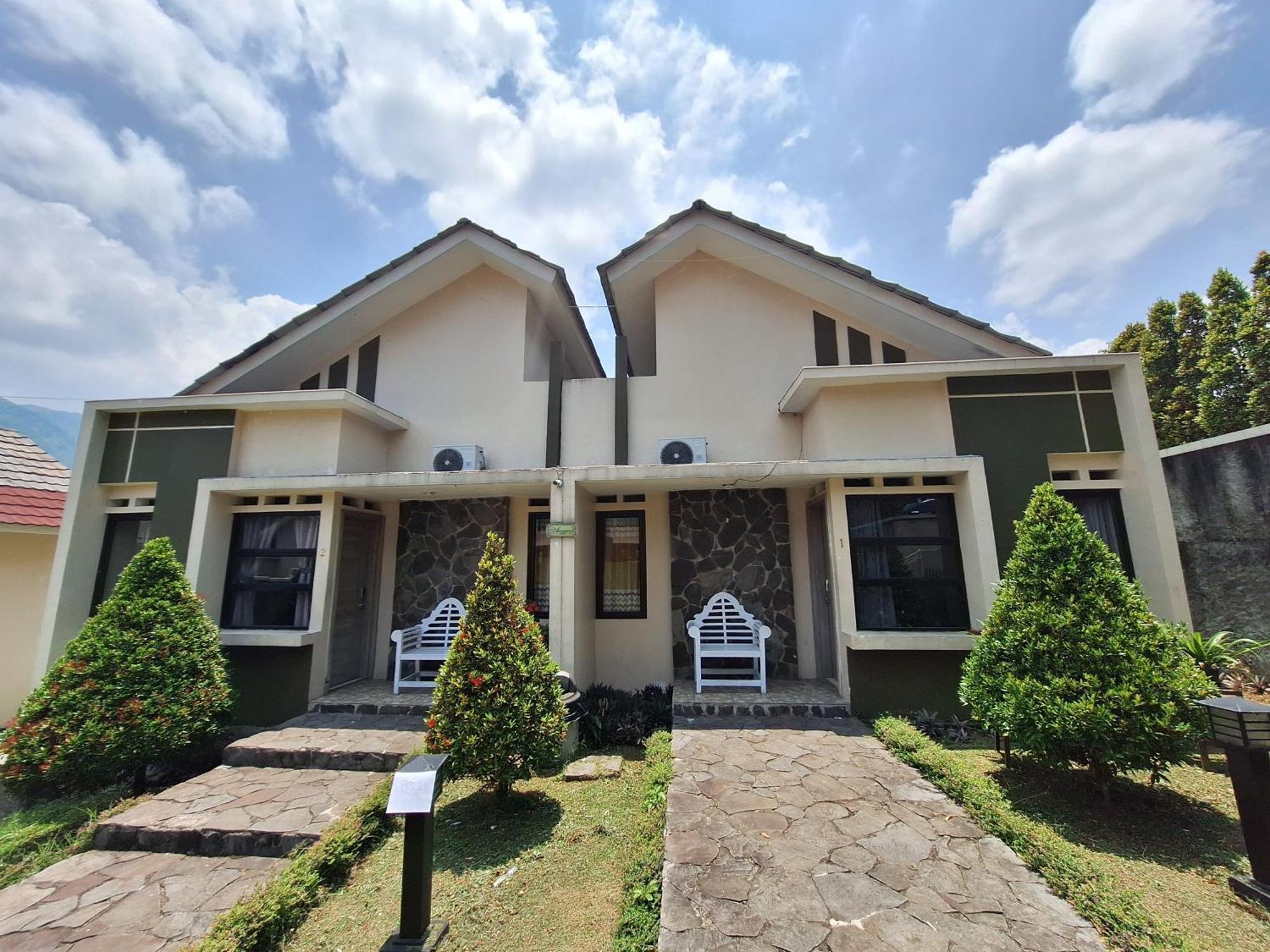 Urbanview Hotel Inkoppabri Cisarua Puncak 외부 사진